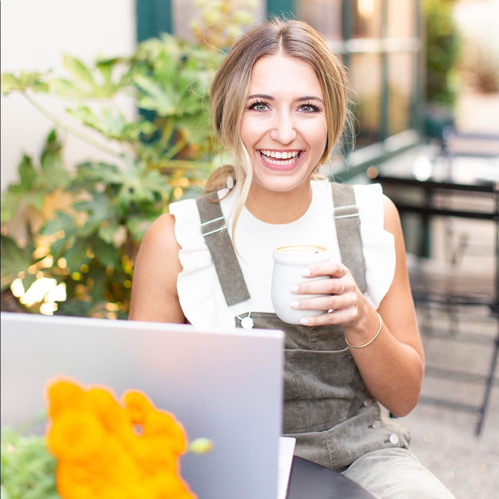 Ribbed Ruffle Sleeve Top